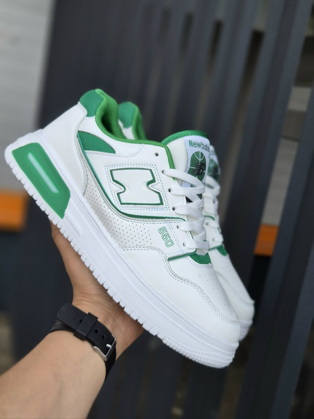 кроссовки,кроссовки женскиe,кроссовки new balance 550,мужской кроссовки,спортивная