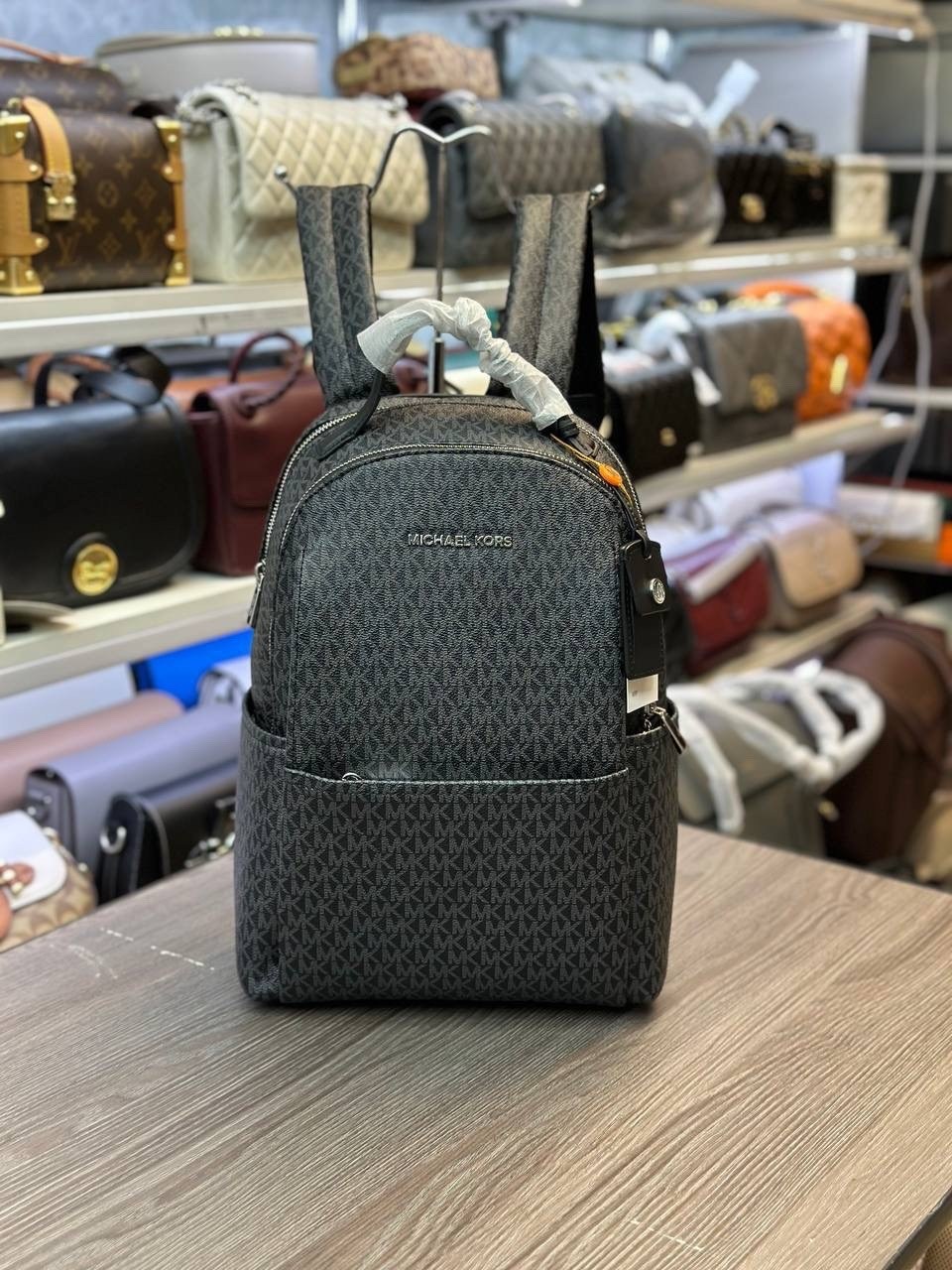 рюкзаки michael kors,рюкзаки,рюкзак женский michael kors,женский рюкзак,рюкзаки мк