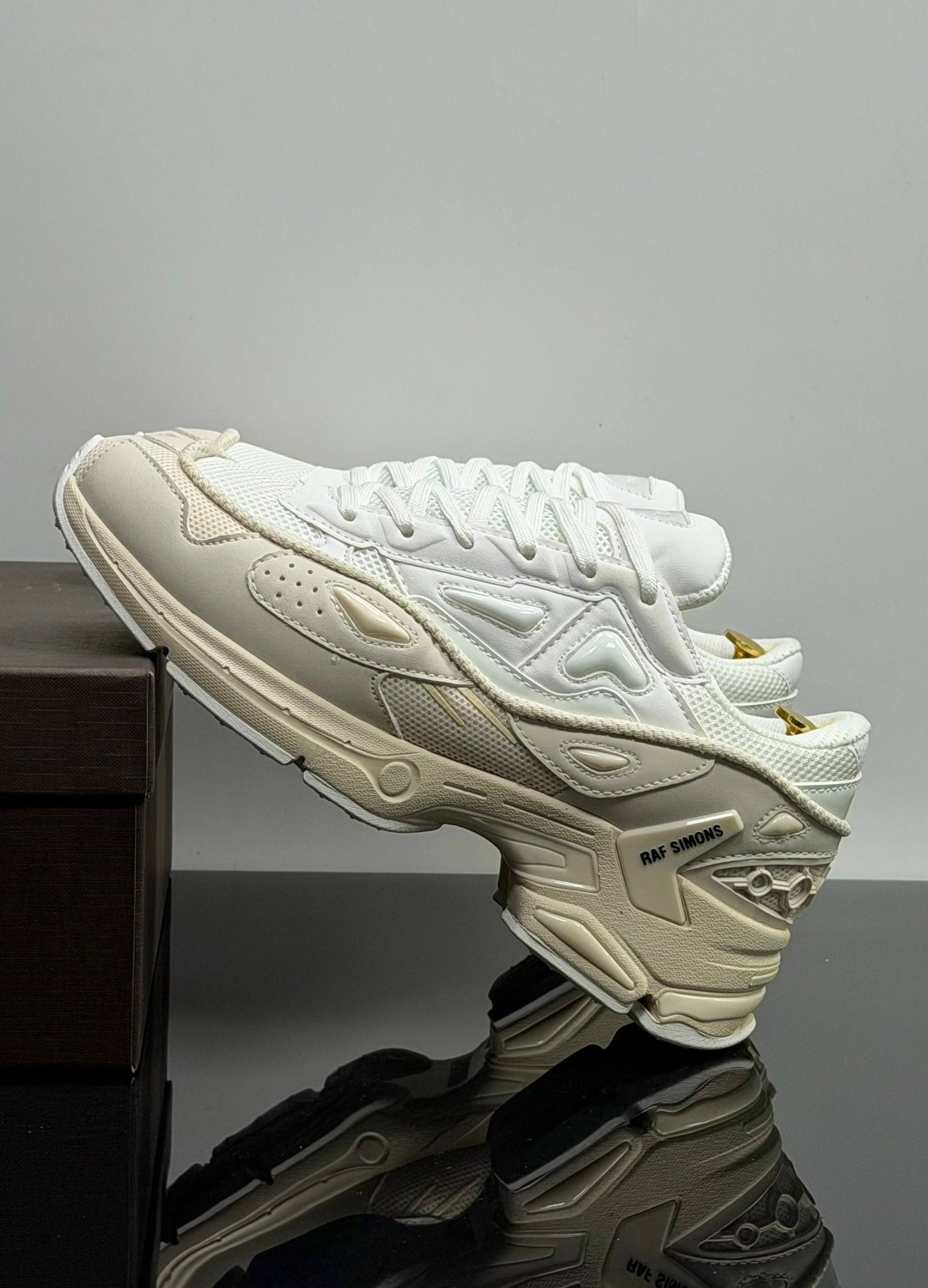 adidas raf simons ozweego,adidas raf simons ozweego 3,adidas ozweego 3 raf simons cream white,adidas x raf simons ozweego 3 white,adidas raf simons ozweego 3 white