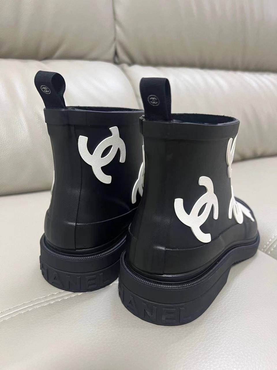 ,сапоги chanel,резиновые сапоги chanel,резиновые сапоги,сапоги резиновые женские
