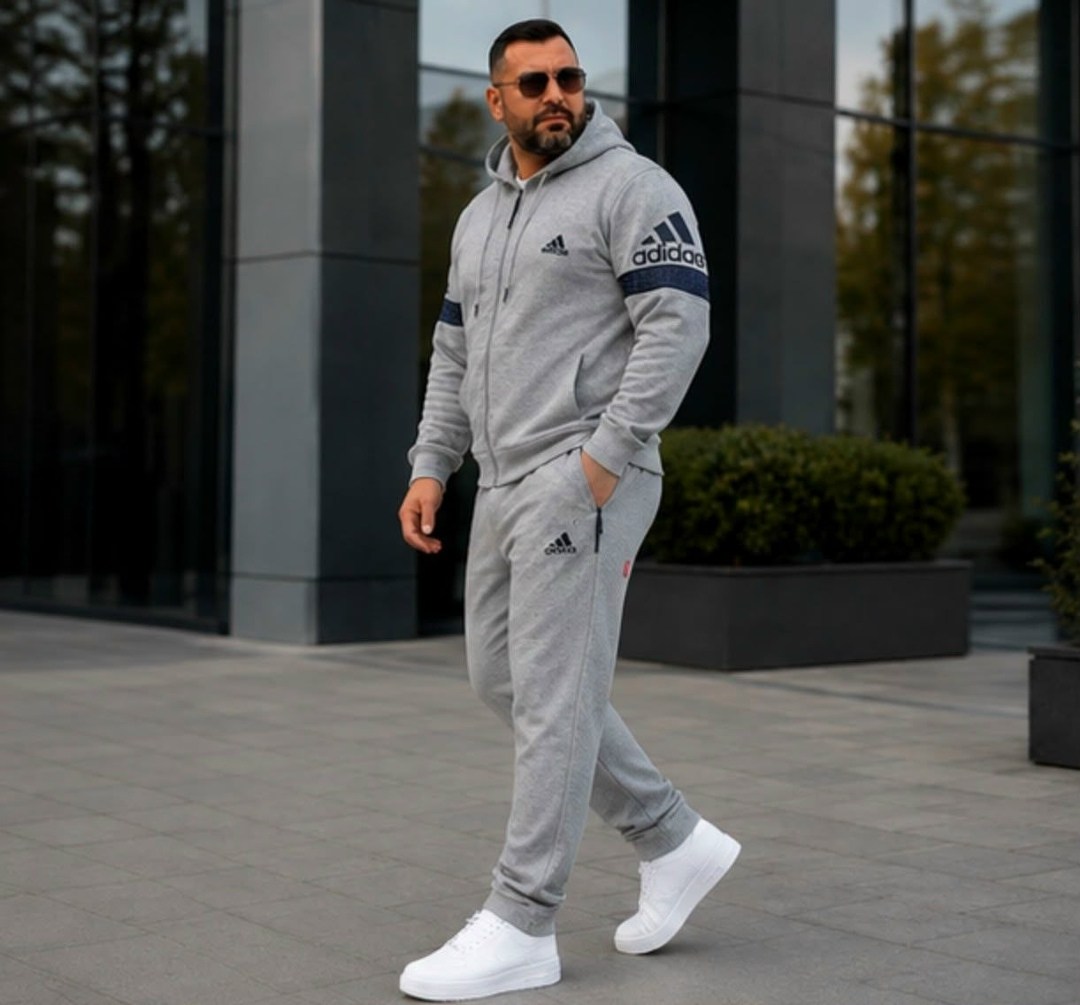 спортивный костюм,спортивный костюм adidas,спортивный костюм мужской adidas,мужской спортивный костюм,спортивный костюм серый