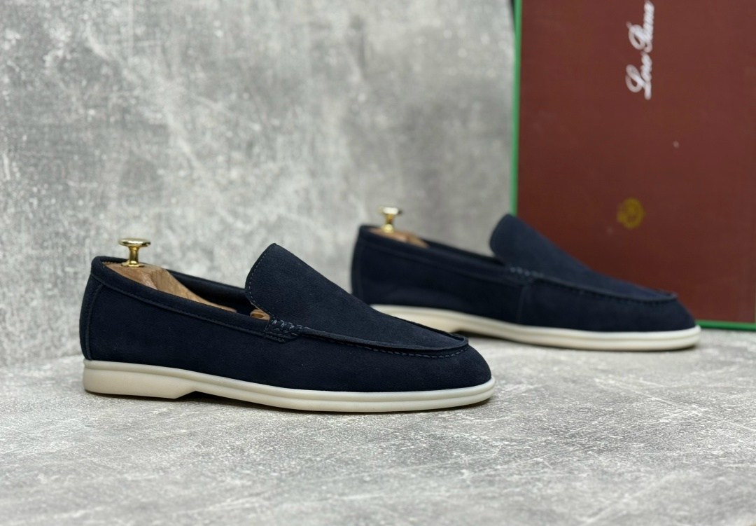 лоферы мужские замшевые,,лоферы из натуральной замши,лоферы loro piana summer walk синие,loro piana темно-синие замшевые туфли для женщин