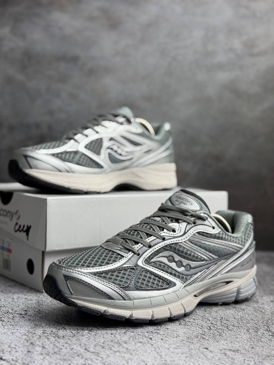 кроссовки saucony,мужские кроссовки saucony,saucony progrid triumph 4,женские кроссовки saucony,saucony cohesion 2