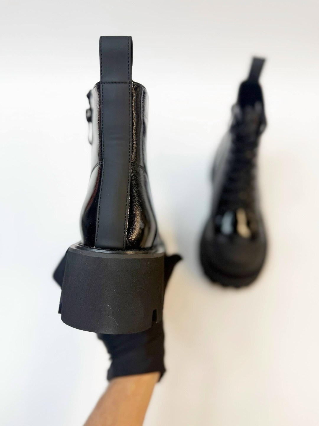 ,женские ботинки,balenciaga черные кожаные ботинки strike.,женская ,ботинки balenciaga