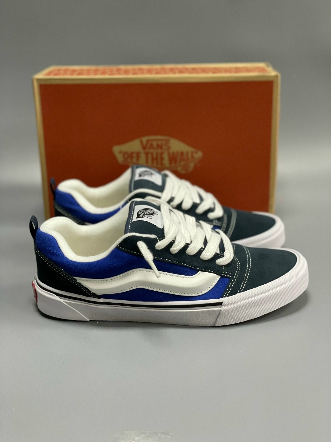 кроссовки,кеды vans,кроссовки vans,классические кроссовки,кроссовки vans knu skool
