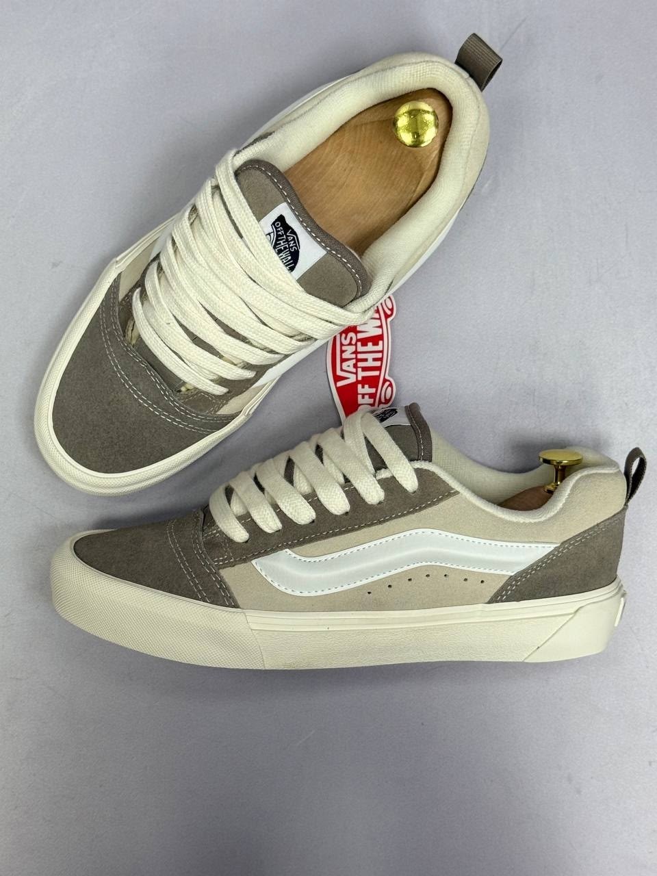,кроссовки vans,кеды vans,кеды женски,классические кроссовки