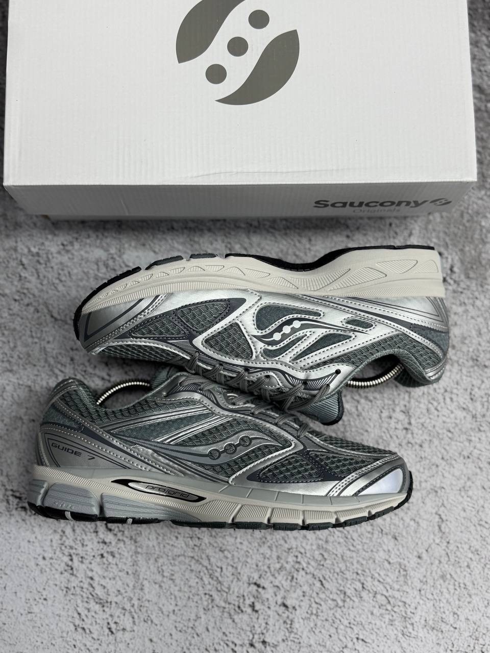 кроссовки saucony,мужские кроссовки saucony,saucony progrid triumph 4,женские кроссовки saucony,saucony cohesion 2