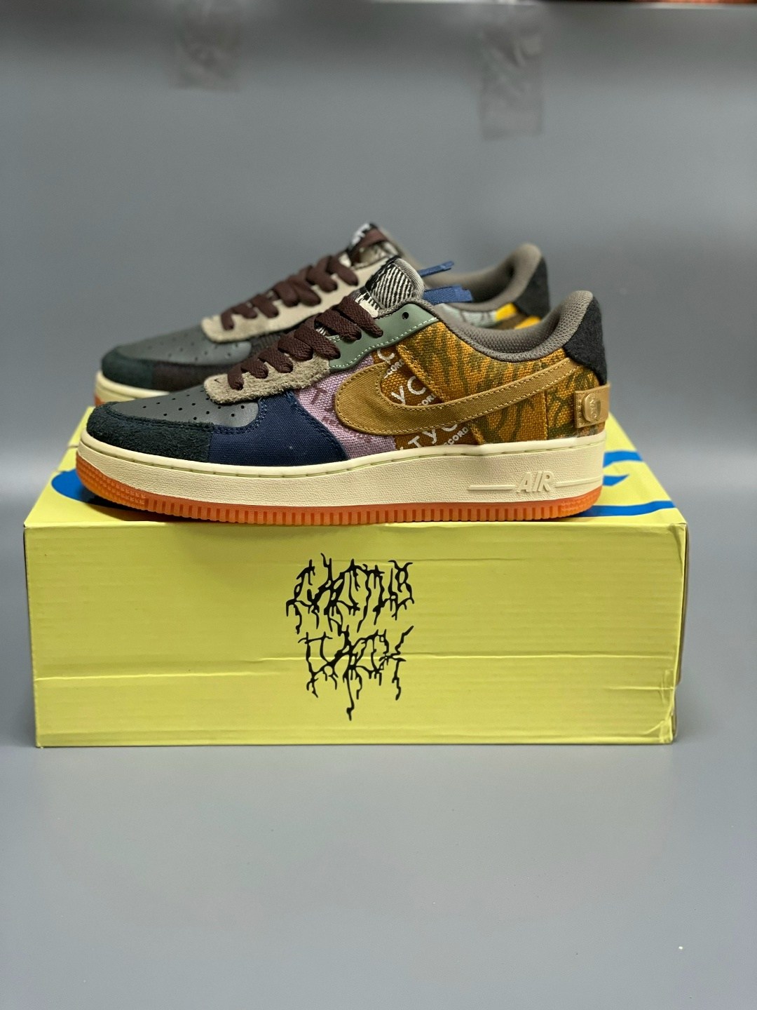 nike air force 1 low travis scott cactus jack,nike air force 1 travis scott,nike air force 1 low cactus jack x travis scott,кросcовки nike air force 1,travis scott x nike air force 1 low