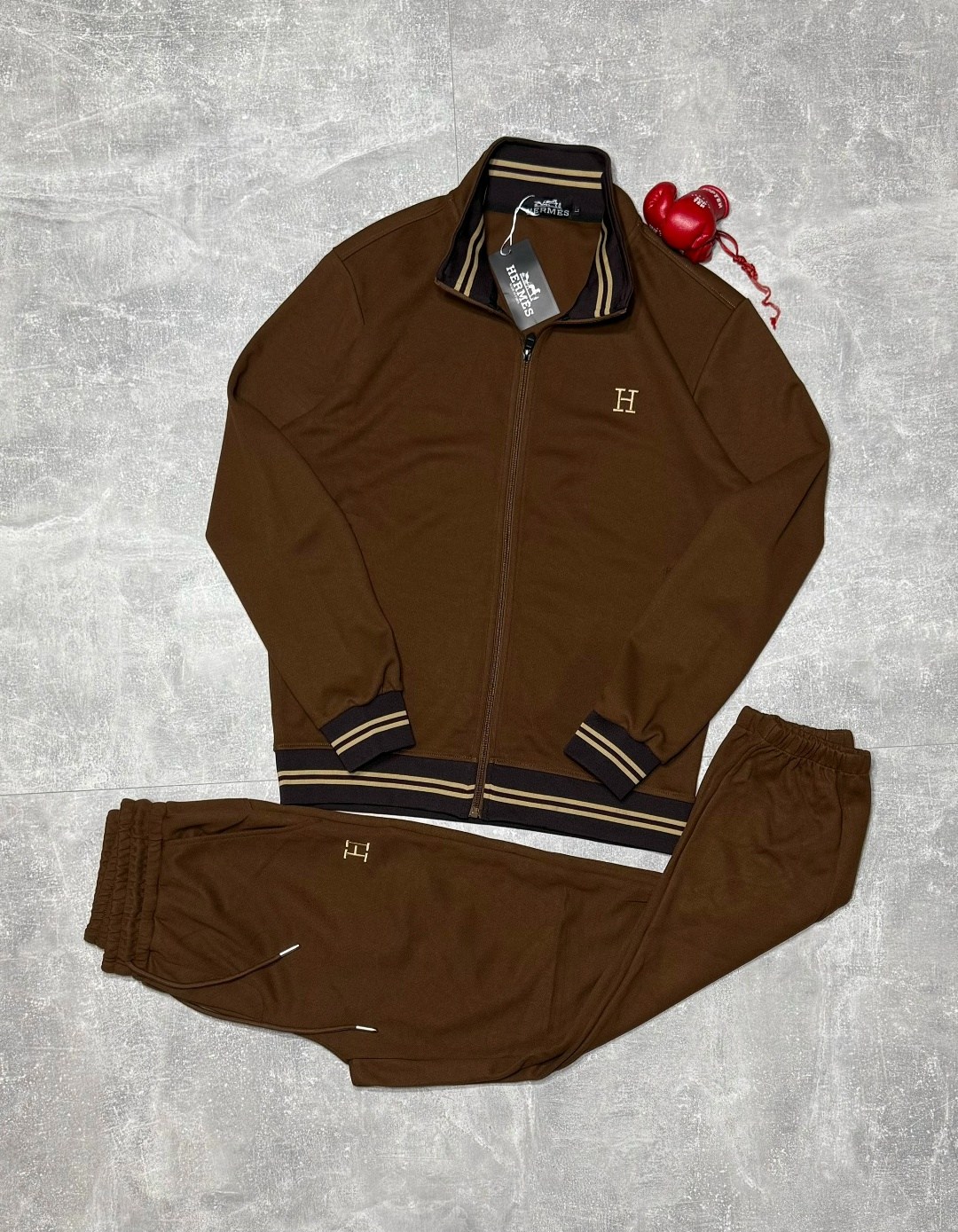 спортивные костюмы brunello cucinelli,спортивные костюм,мужской спортивный костюм,костюм мужской,спортивные костюмы для мужчин