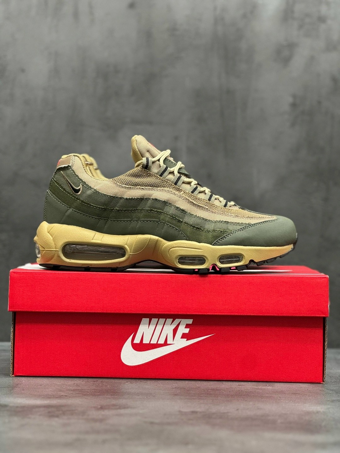 кроссовки nike air max 95,nike air max 95 premium,nike air max 95 sneakerboot,nike air max 95 se,nike air max 95 essential