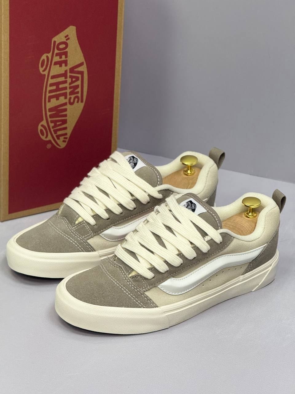 ,кроссовки vans,кеды vans,кеды женски,классические кроссовки