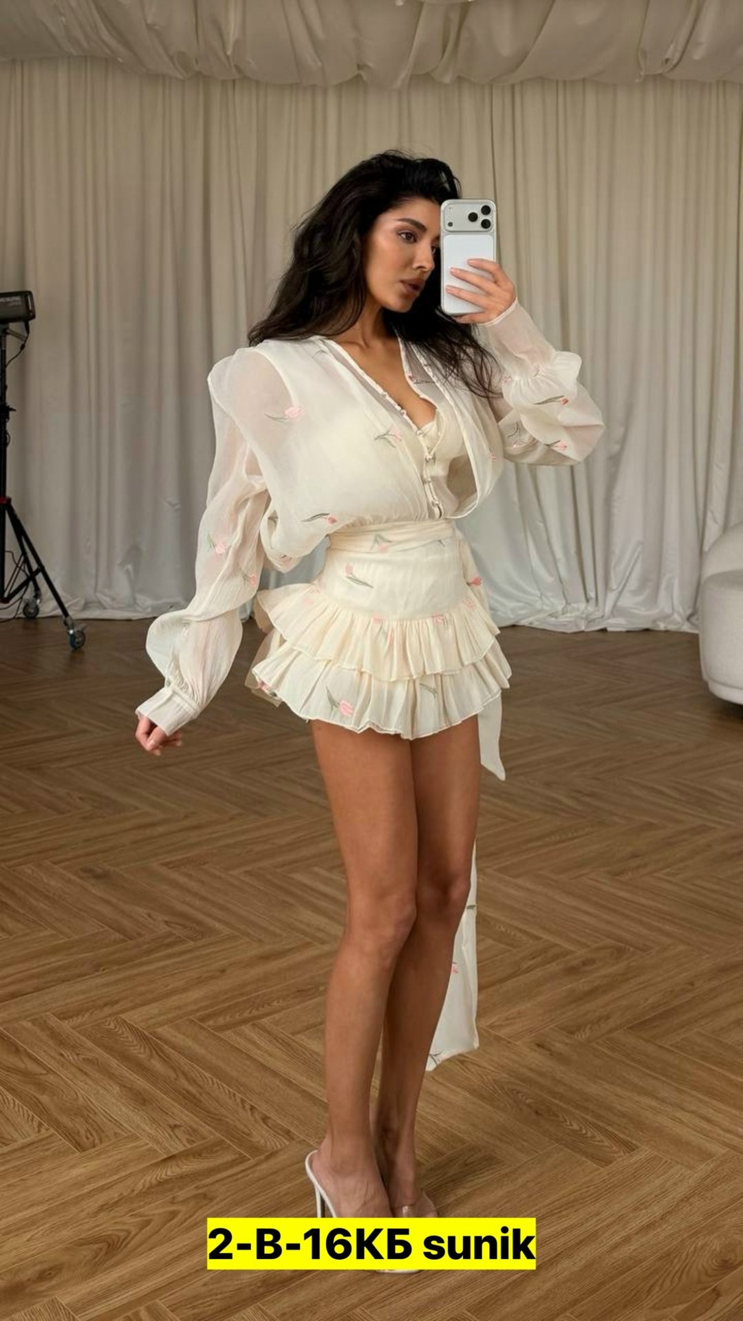 женская кофта,йована вентура,,блузка женская,девушка