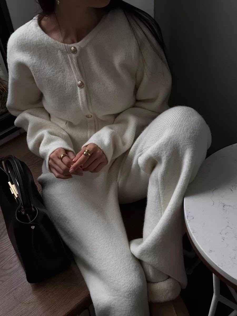 трикотажные костюмы,костюм двойка вязаный теплый кардиган с брюками top wear цвет молочный белый,костюм женский вязаный,костюм женский ,стильные костюмы