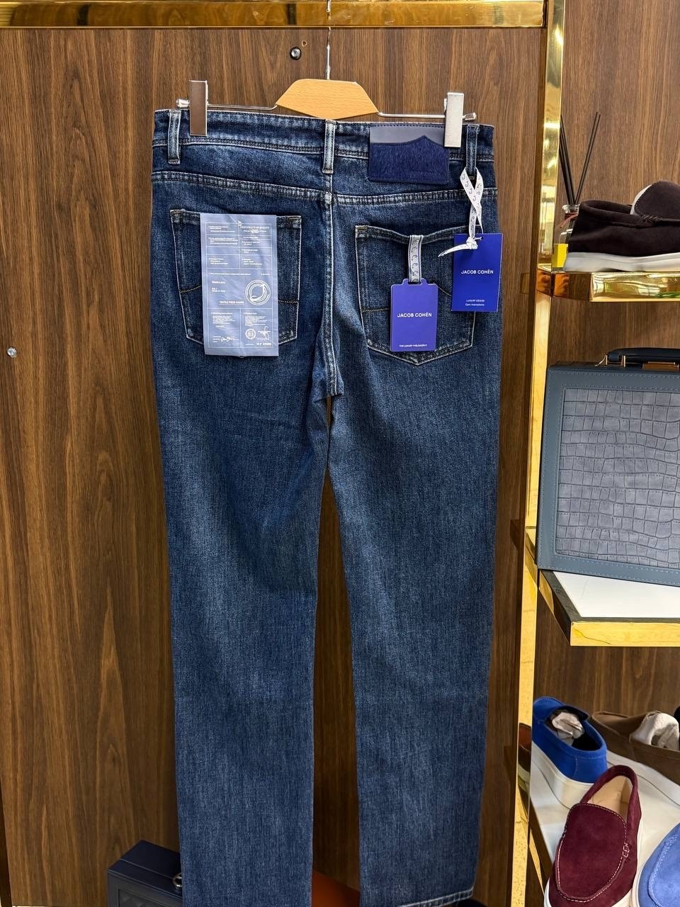 джинсы jacob cohen,джинсы мужские,джинсы мужские calvin klein,джинсы мужские оригинальные calvin klein,jacob cohen мужские джинсы синего цвета straight