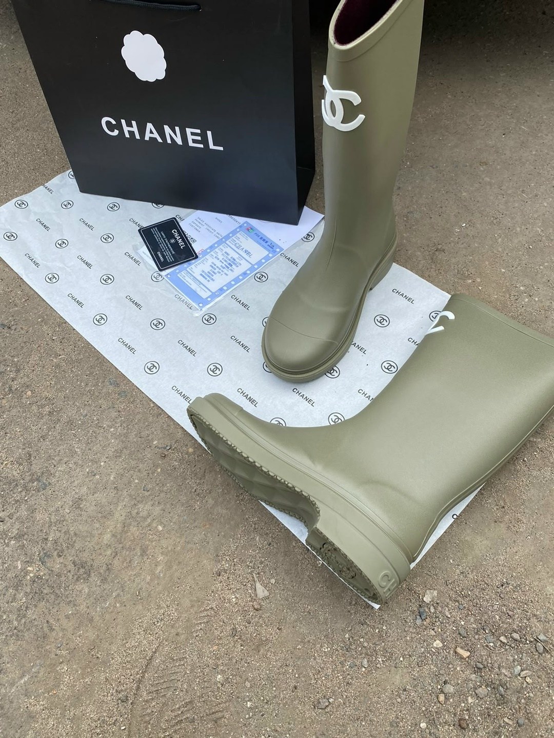 резиновые сапоги chanel,сапоги chanel,резиновые сапоги,резиновые сапоги шанель,женские резиновые сапоги