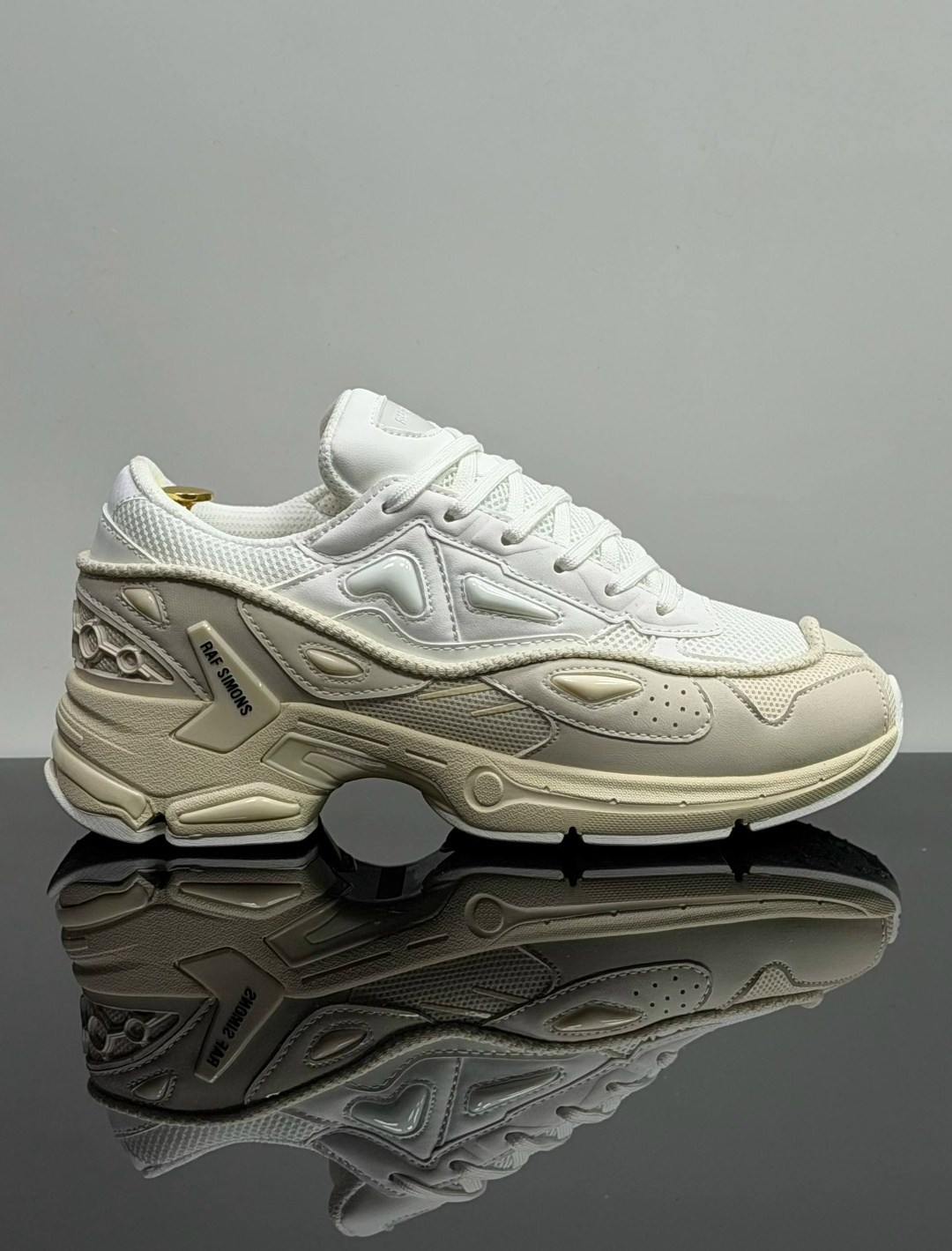 adidas raf simons ozweego,adidas raf simons ozweego 3,adidas ozweego 3 raf simons cream white,adidas x raf simons ozweego 3 white,adidas raf simons ozweego 3 white