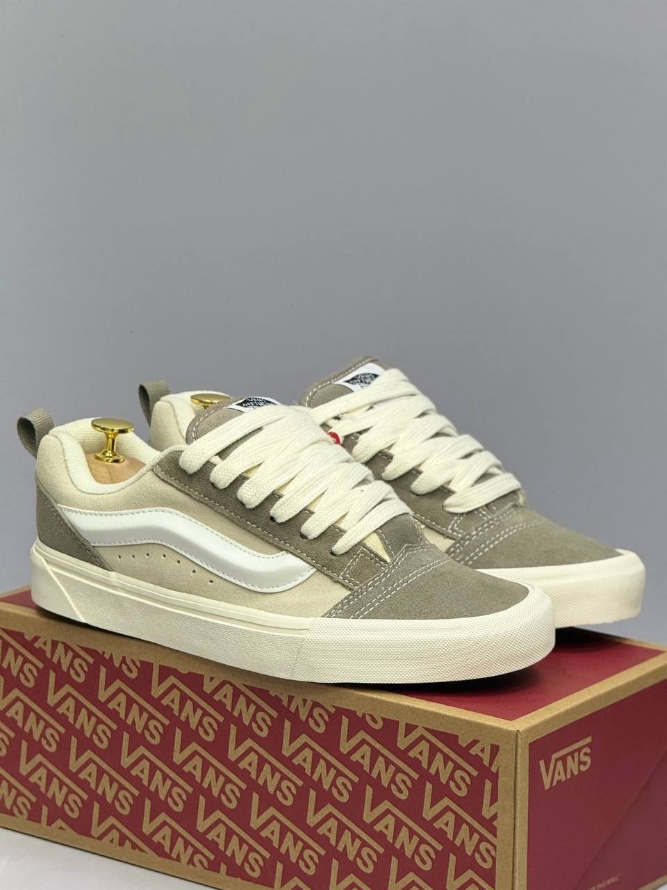 ,кроссовки vans,кеды vans,кеды женски,классические кроссовки