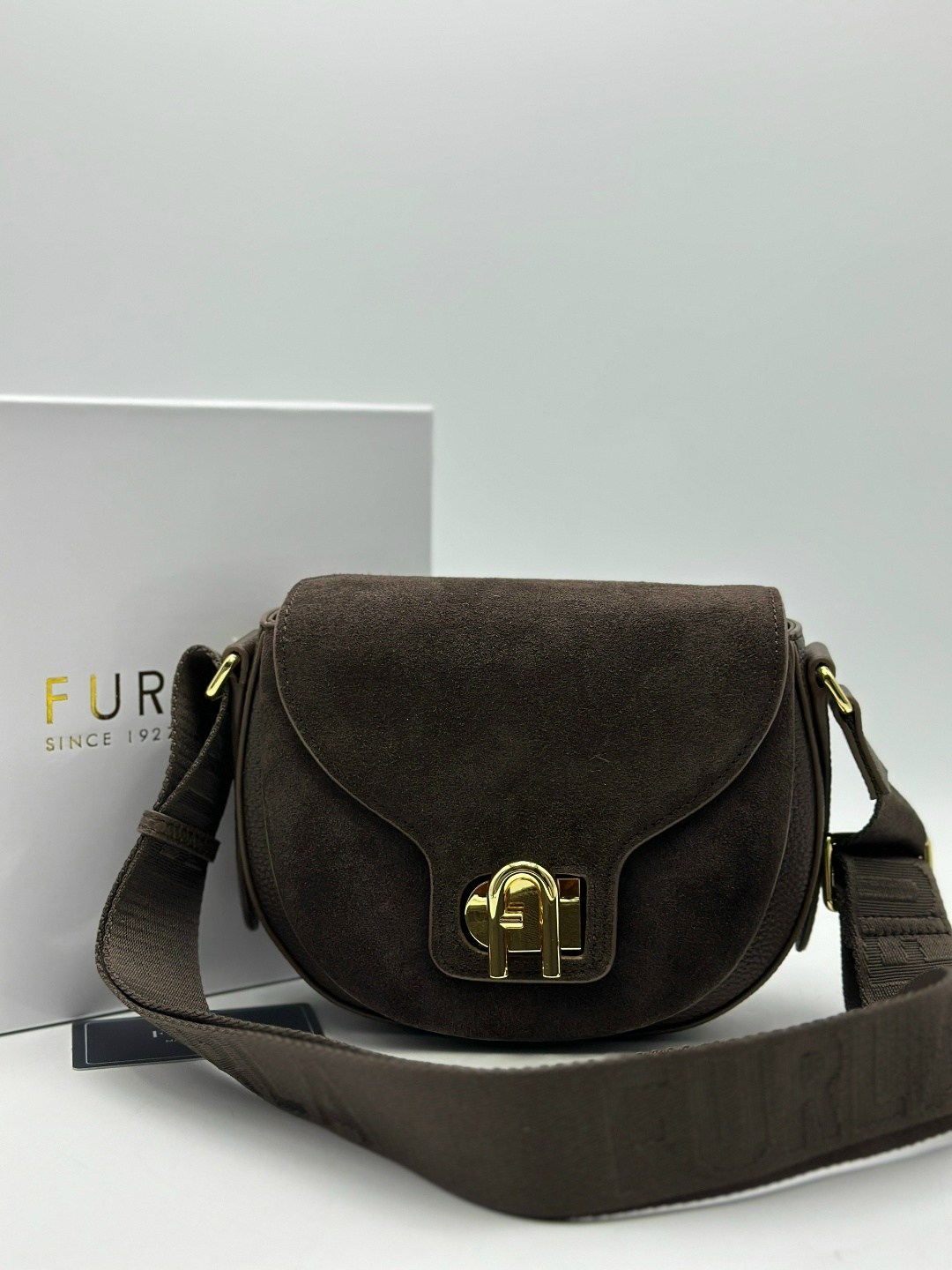 сумка женская натуральная замша,сумка женская furla,сумка,сумка coccinelle натуральная замша,замшевая сумка