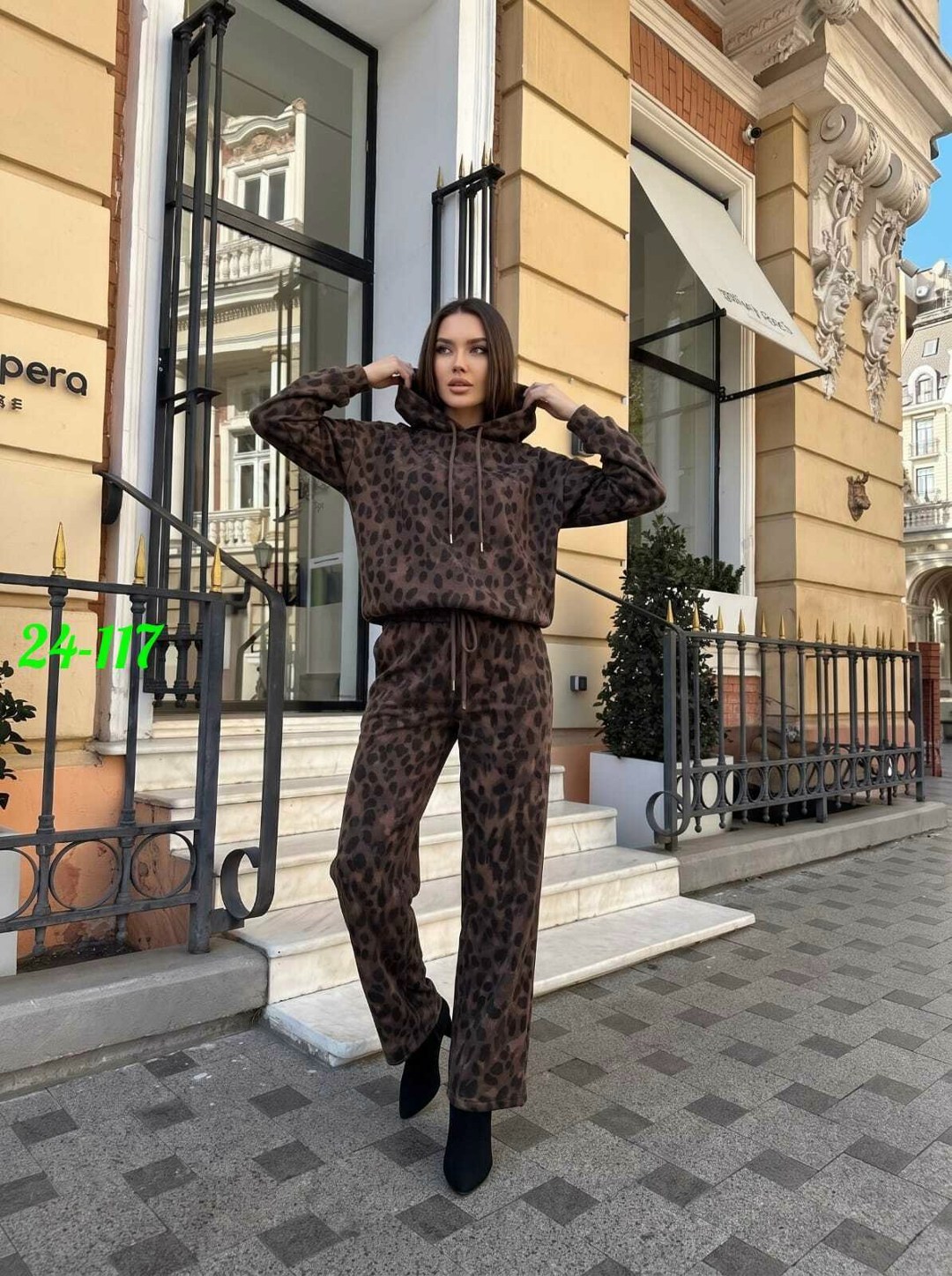 женский костюм,спортивный костюм теплый брючный леопардовый majiko,костюм женский теплый,леопардовые костюмы,костюм на флисе
