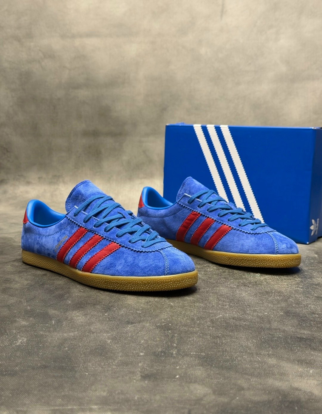 ,адидас бермуда зеленые,adidas gazelle,адидас сити сериес кроссовки,adidas liverpool 2026 кроссовки