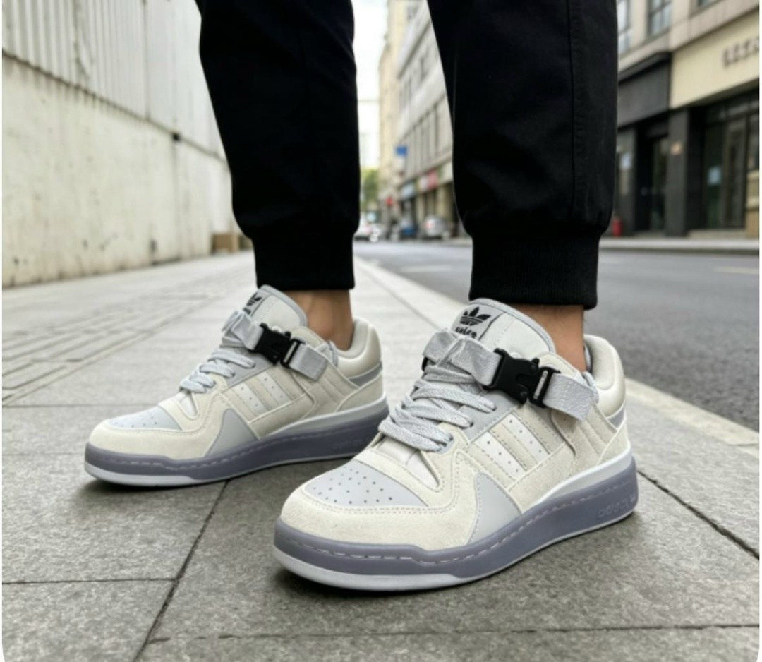 кроссовки bad bunny x adidas forum buckle low,кроссовки adidas,кроссовки adidas forum low bad bunny,женские кроссовки adidas,adidas forum low bad bunny