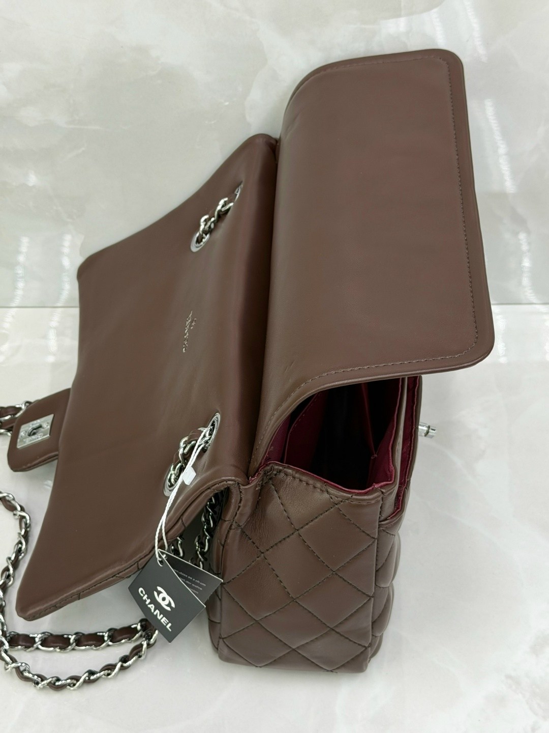 сумка шанель белая,chanel сумка,сумка шанель натуральная кожа,сумка шанель флэп бэг белая,шанель сумка