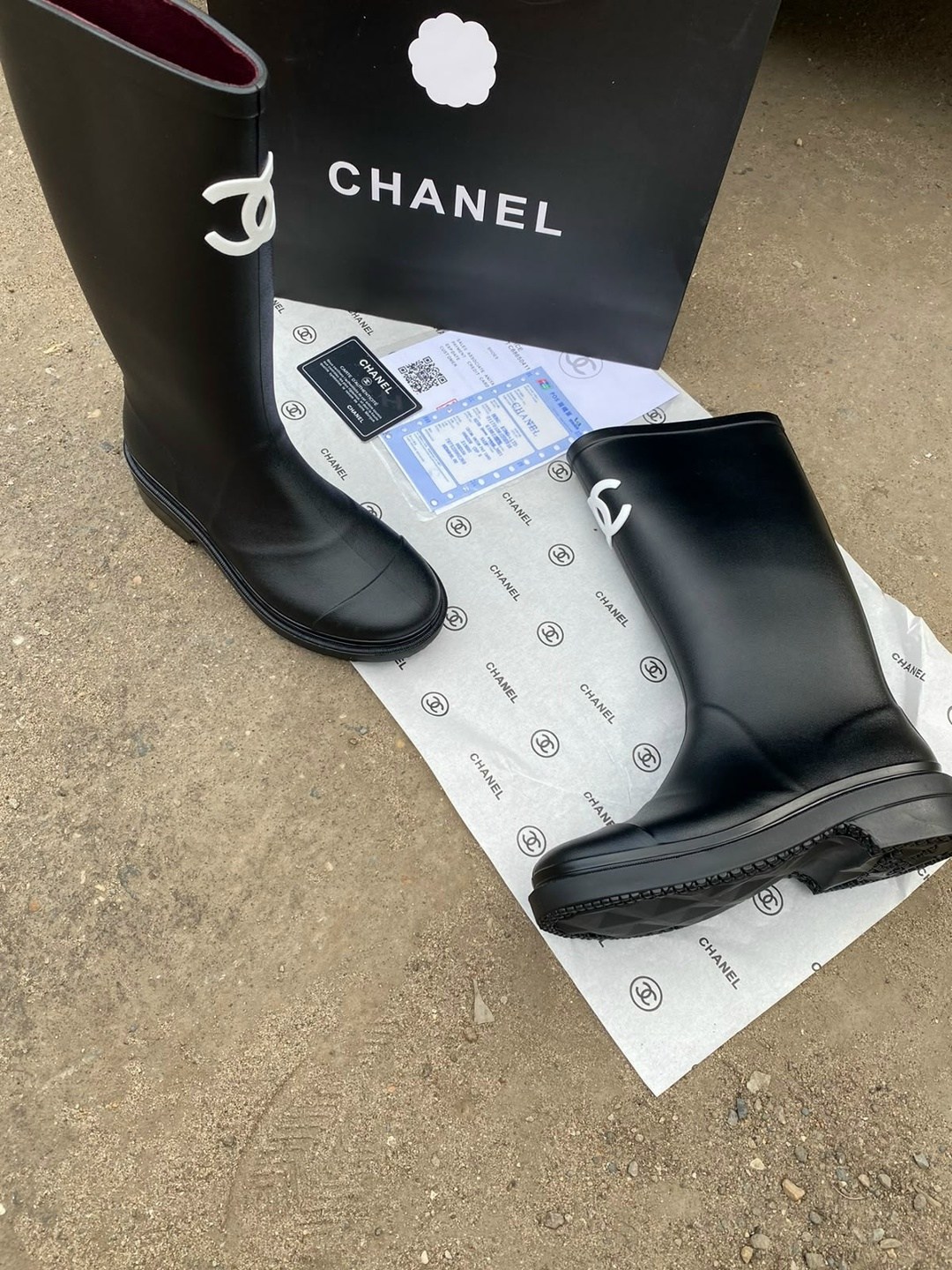 резиновые сапоги chanel,сапоги chanel,резиновые сапоги,резиновые сапоги шанель,женские резиновые сапоги