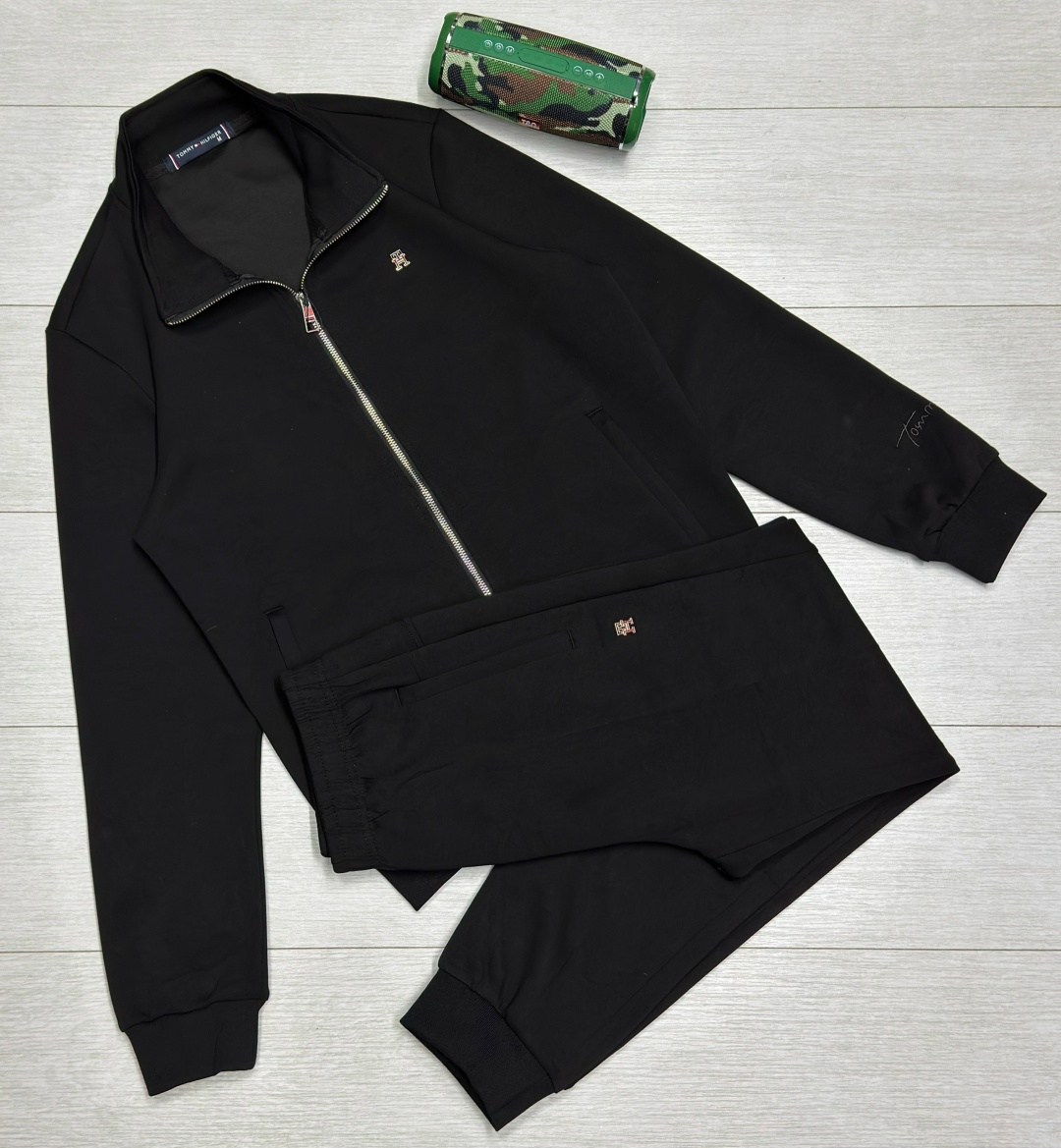 костюм спортивный kiton,спортивные костюм,спортивный костюм на флисе tommy,мужской спортивный костюм,костюм спортивный hugo boss