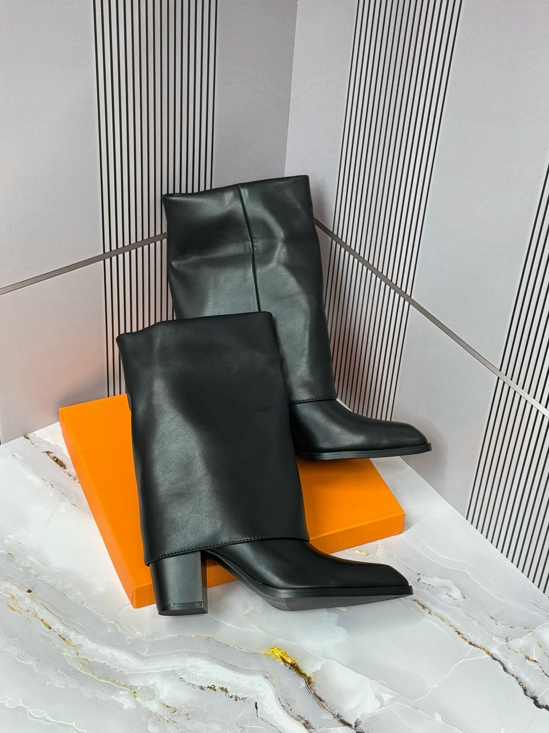 женские сапоги,сапоги,сапоги женские луи виттон,сапоги hermes,стильные сапоги