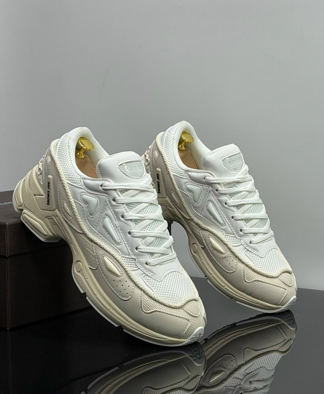adidas raf simons ozweego,adidas raf simons ozweego 3,adidas ozweego 3 raf simons cream white,adidas x raf simons ozweego 3 white,adidas raf simons ozweego 3 white