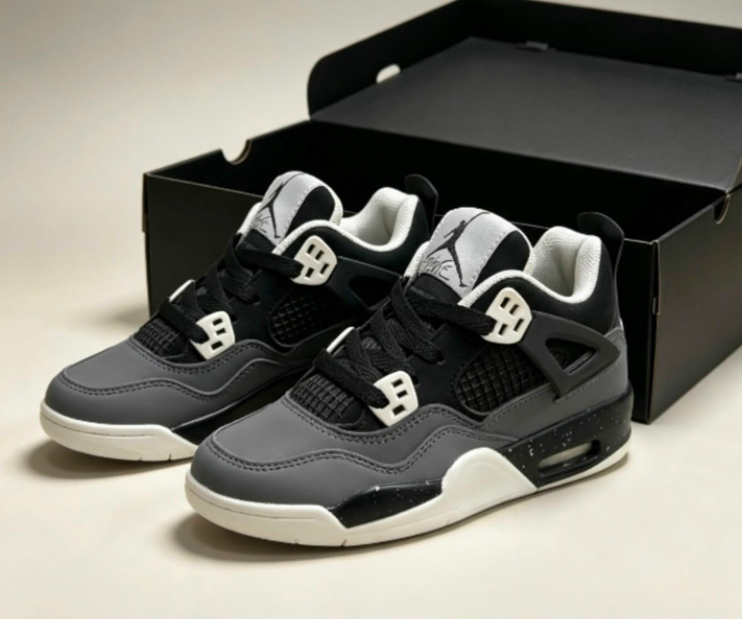 nike air jordan 4 retro,air jordan 4,jordan retro 4,air jordan 4 retro og bred 2026,air jordan 4 retro