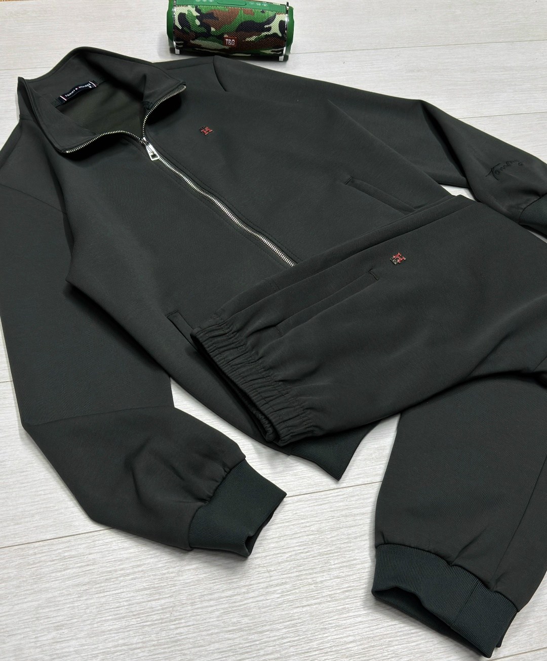 костюм спортивный kiton,спортивные костюм,спортивный костюм на флисе tommy,мужской спортивный костюм,костюм спортивный hugo boss