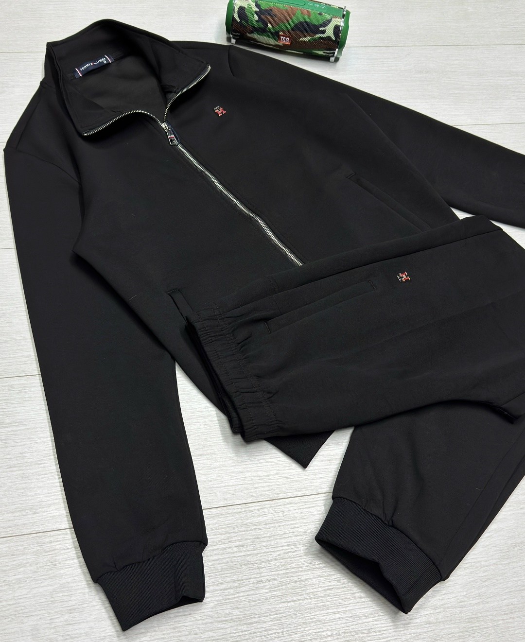 костюм спортивный kiton,спортивные костюм,спортивный костюм на флисе tommy,мужской спортивный костюм,костюм спортивный hugo boss