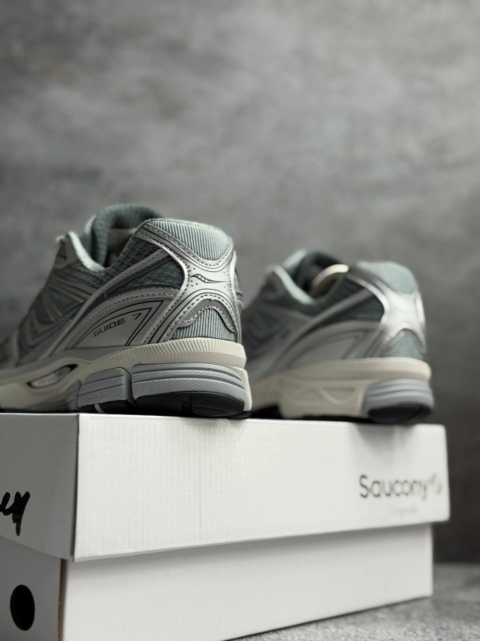 кроссовки saucony,мужские кроссовки saucony,saucony progrid triumph 4,женские кроссовки saucony,saucony cohesion 2