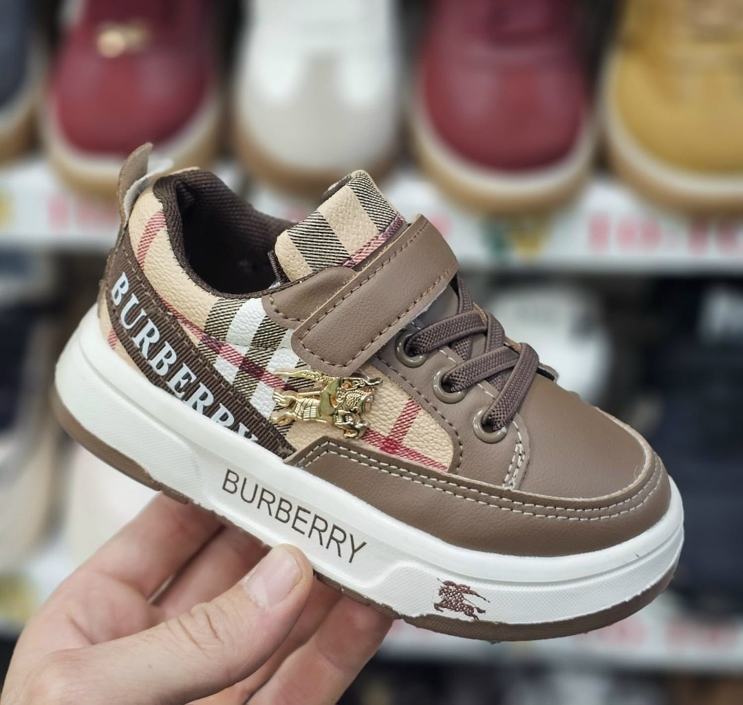 ,кроссовки burberry,детские кроссовки,детская , спортивные