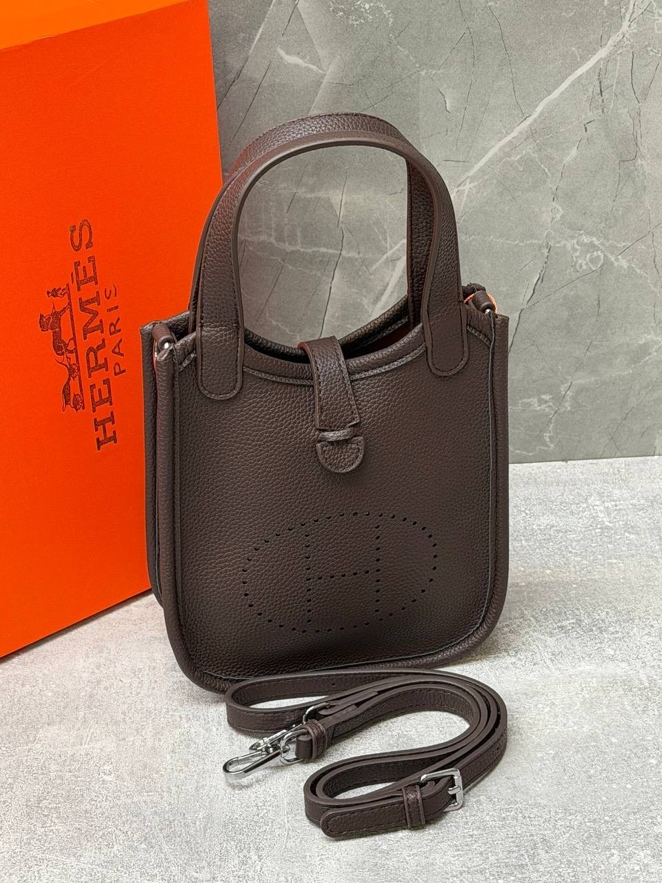 hermes сумка,сумка hermes evelyne,сумка эрмес эвелин,женская сумка hermes,сумка эрмес