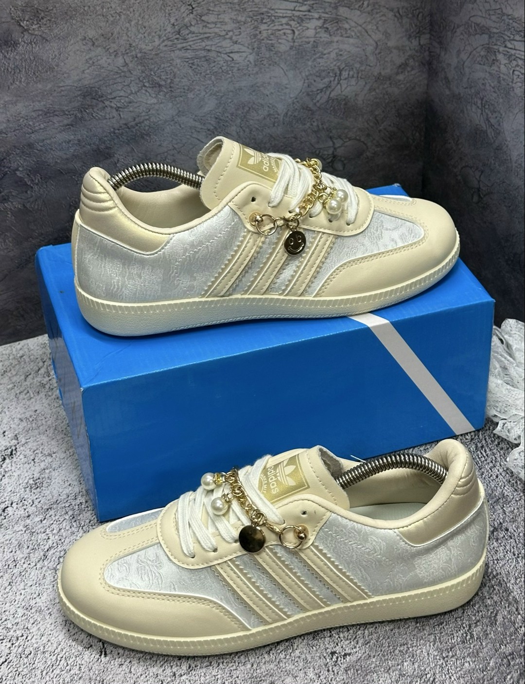 ,кроссовки adidas,кроссовки adidas samba,кроссовки adidas женские,спортивная