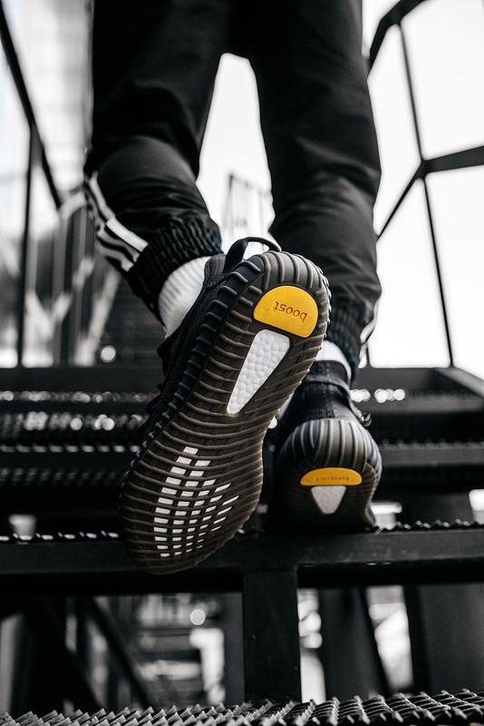 кроссовки yeezy boost 350,кроссовки adidas yeezy boost,кроссовки adidas yeezy boost 350,adidas yeezy boost 350 v 2,adidas yeezy boost 350 v2 mono cinder