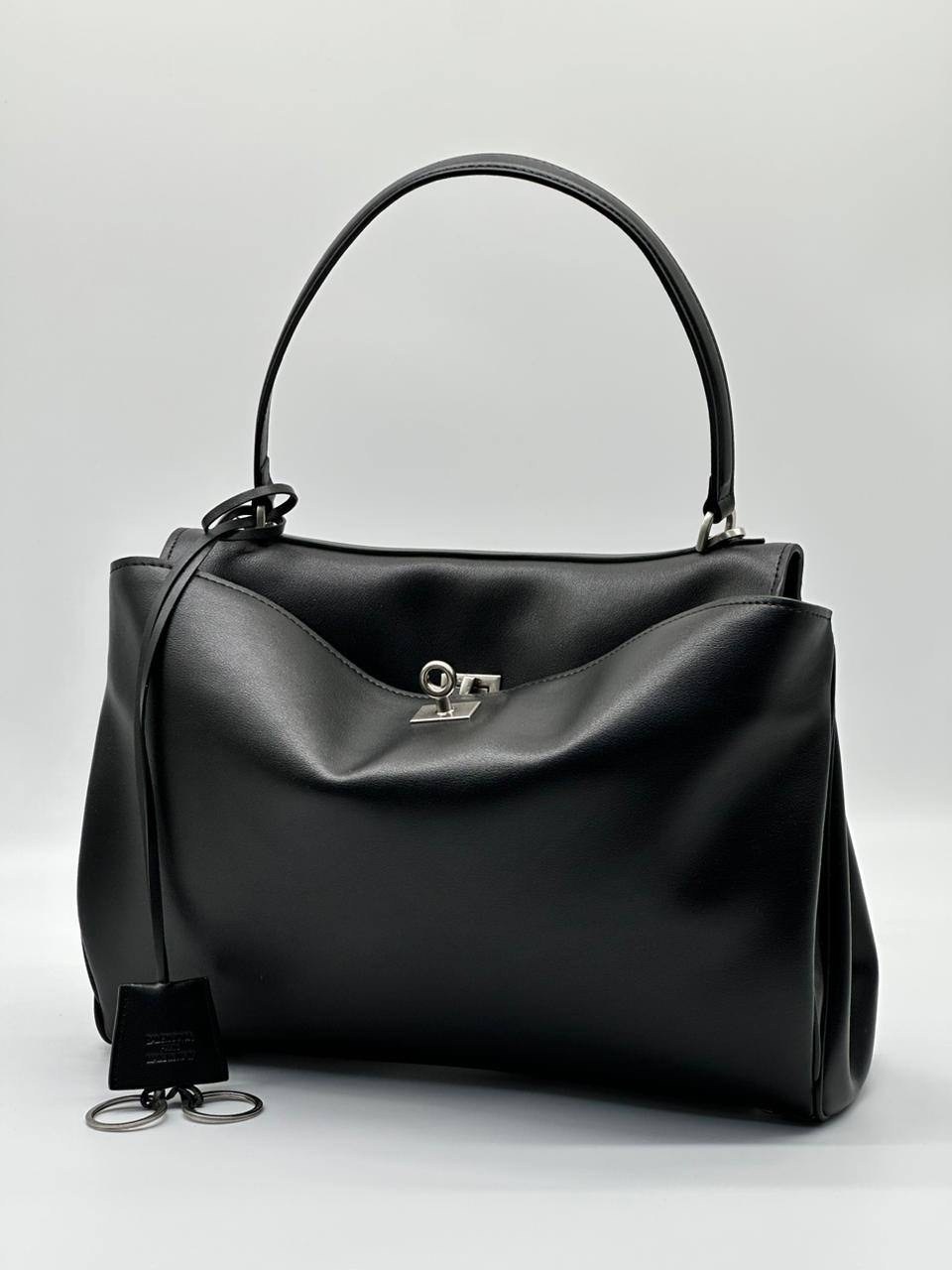 сумка женская balenciaga,сумка натуральная кожа баленсиага,сумка balenciaga,сумка-тоут "ворсе арзу",сумка balenciaga rodeo