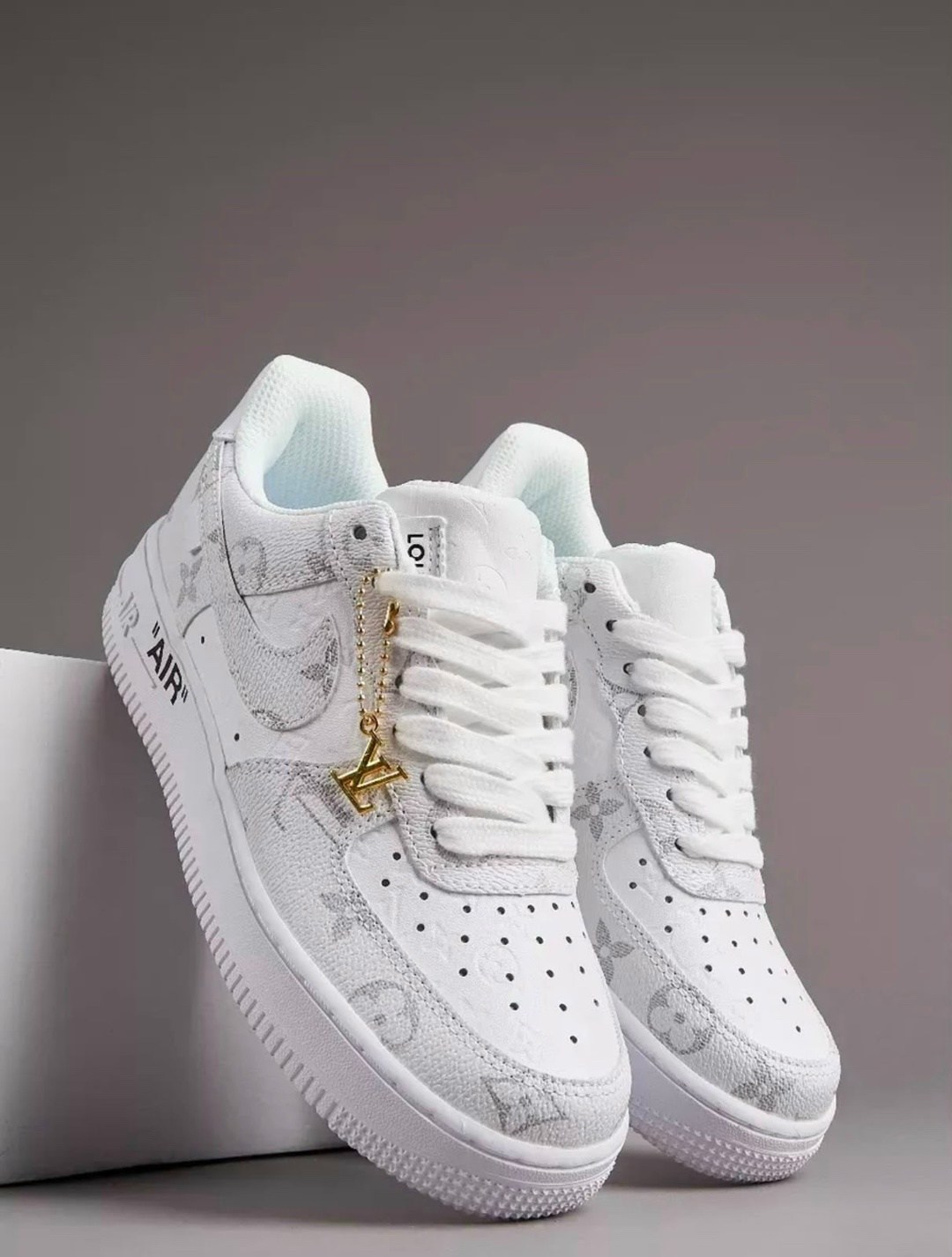 nike air force 1 low,nike air force 1 low triple white,nike air force 1,nike air force 1 louis vuitton,nike air force 1 low white