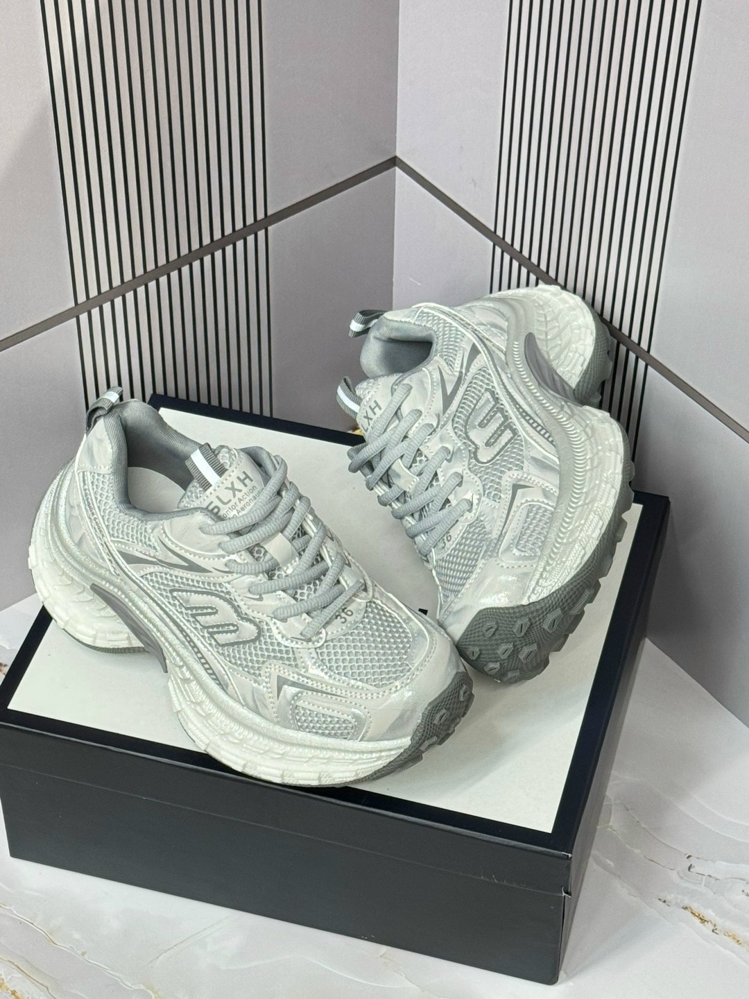 кроссовки женские balenciaga,кроссовки женские,кроссовки,кроссовки balenciaga,баленсиага кроссовки женские
