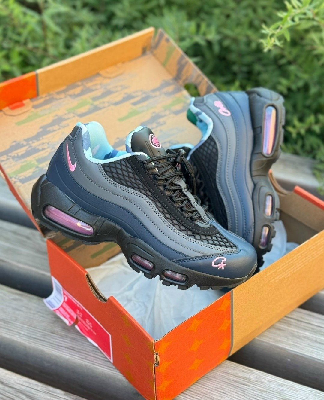 corteiz x nike air max 95,кроссовки nike air max 95 corteiz,nike air max 95 corteiz,nike кроссовки air max 95 pink beam из коллаборации с corteiz черный,кроссовки nike air max 95