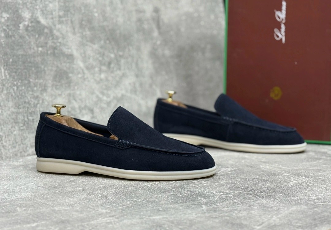 лоферы мужские замшевые,,лоферы из натуральной замши,лоферы loro piana summer walk синие,loro piana темно-синие замшевые туфли для женщин