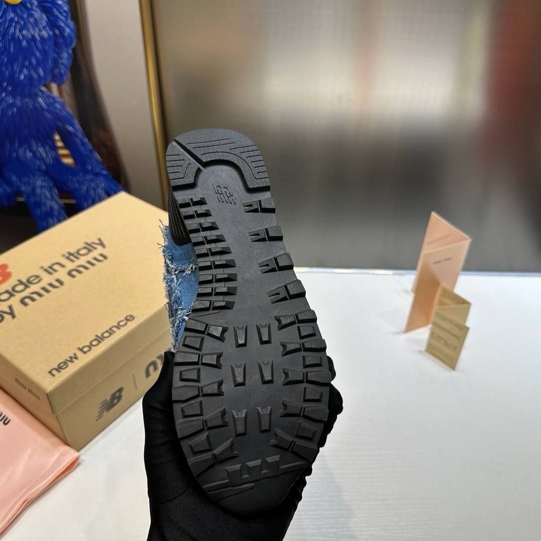 ,кроссовки miu miu,джинсовые кроссовки,кроссовки new balance,кроссовки new balance 574