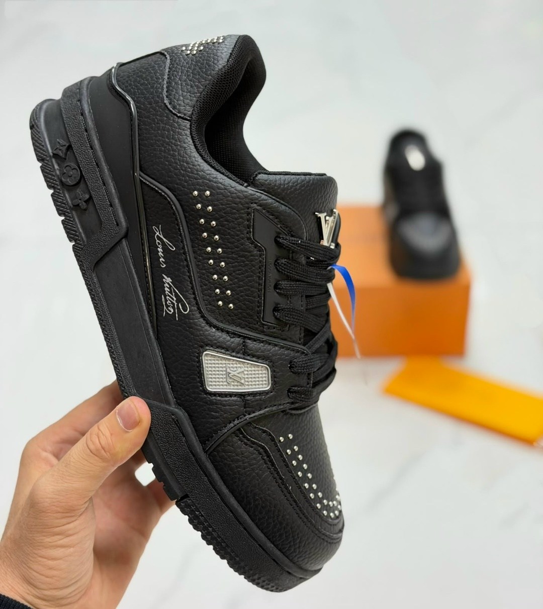 louis vuitton кроссовки мужские,кроссовки louis vuitton,кроссовки луи виттон trainer,кроссовки луи виттон trainer мужские черные,