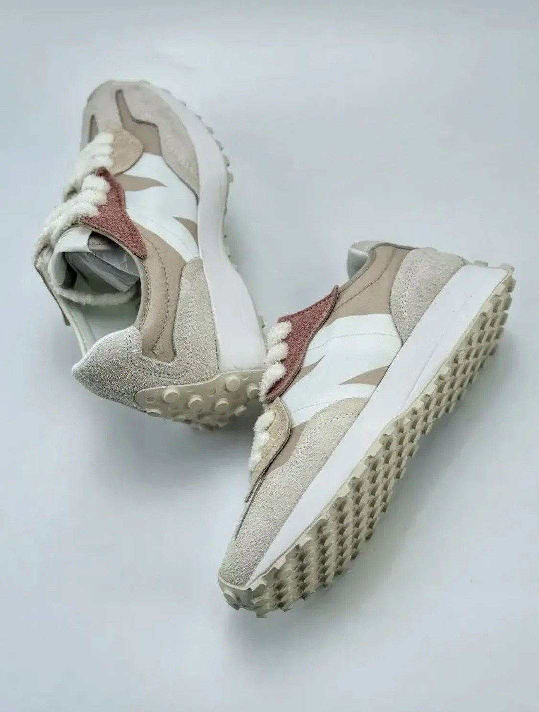 кроссовки new balance 327,кроссовки new balance,женские кроссовки new balance 327,кроссовки женские new balance,кроссовки