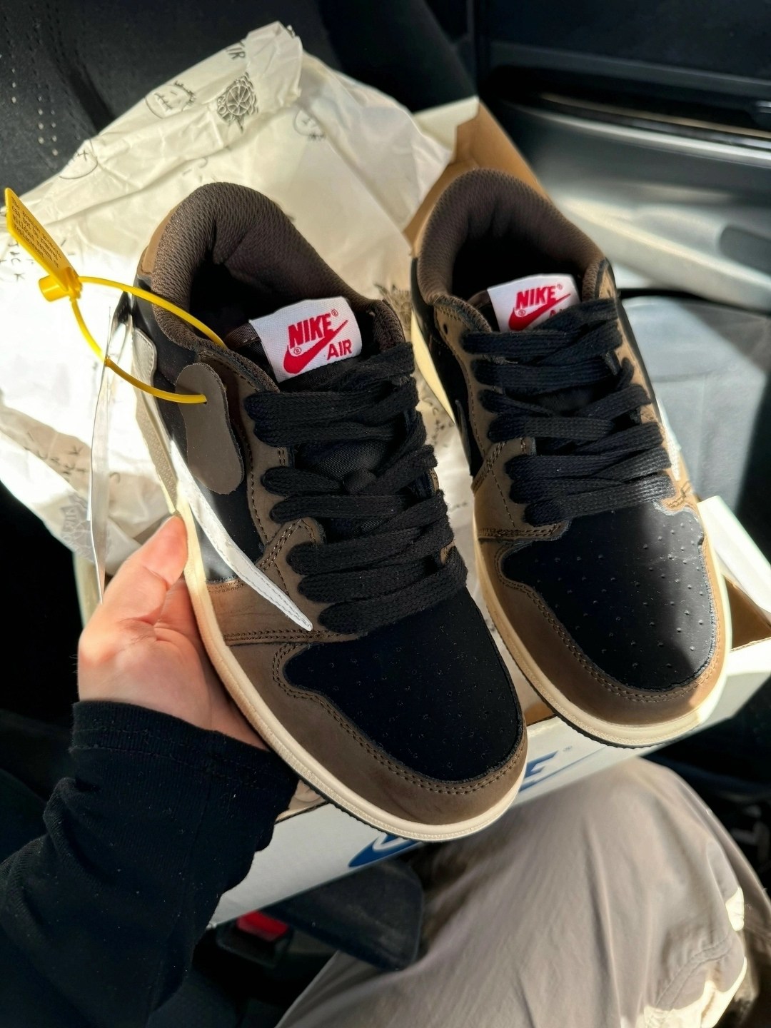 nike air jordan 1 low travis scott,air jordan 1 low travis scott,кроссовки travis scott x nike air jordan 1,кроссовки nike air jordan 1 low travis scott,nike air jordan 1 retro low og sp travis scott