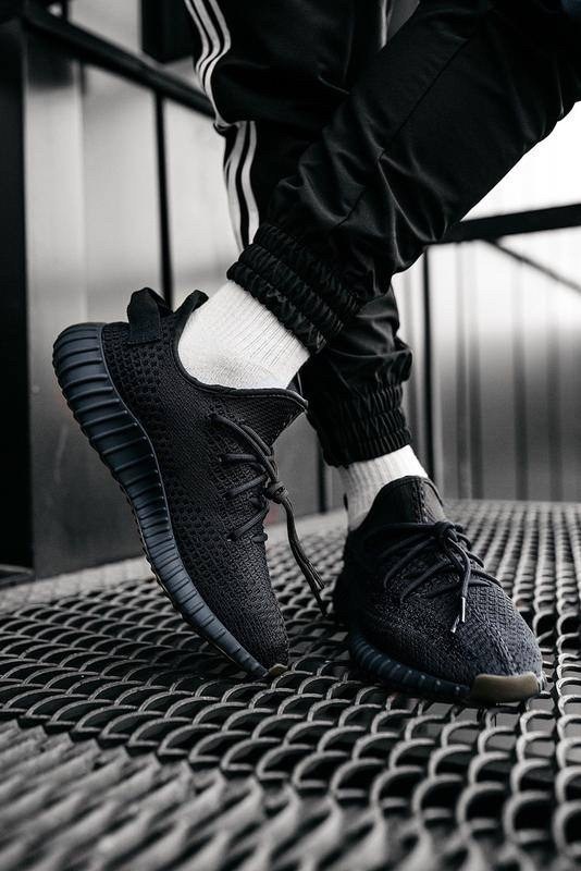 кроссовки yeezy boost 350,кроссовки adidas yeezy boost,кроссовки adidas yeezy boost 350,adidas yeezy boost 350 v 2,adidas yeezy boost 350 v2 mono cinder