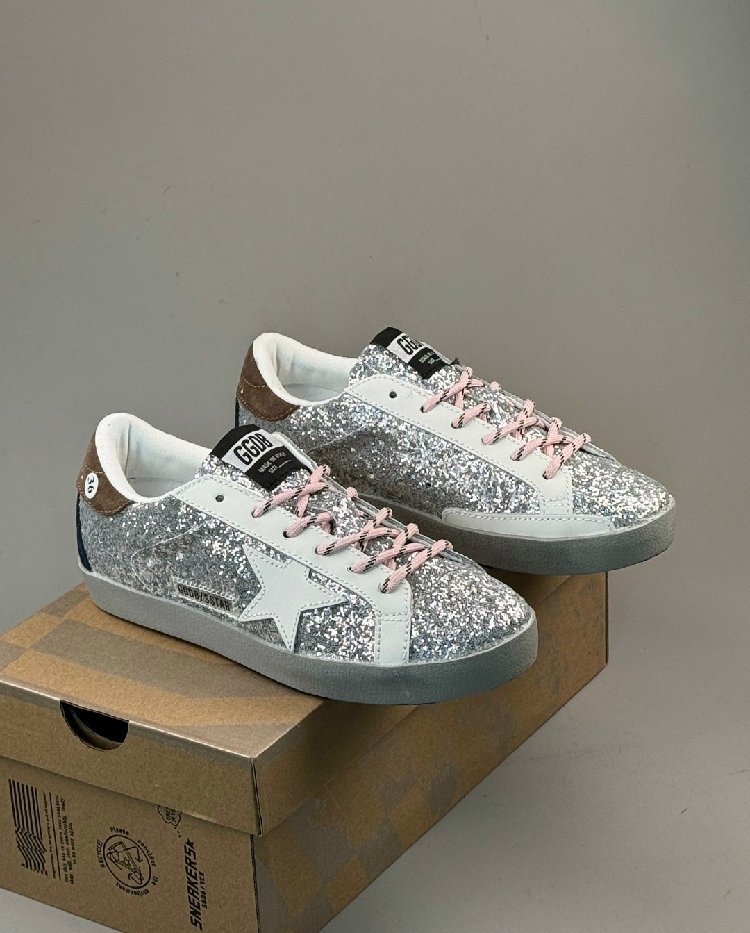 кеды golden goose женские,женские кроссовки golden goose superstar glitter grey,,кеды golden goose,кеды golden goose superstar серебристый