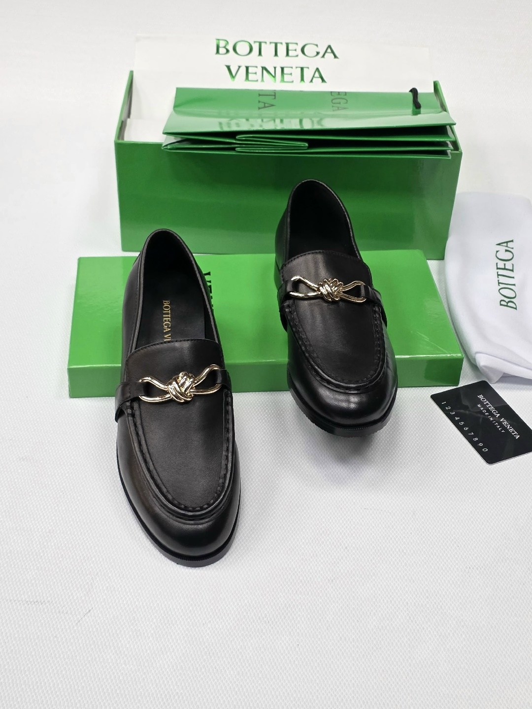 ,лоферы bottega veneta,лоферы женские gucci,мужские лоферы gucci 2026-2026 черные кожаные,лоферы гуччи черные